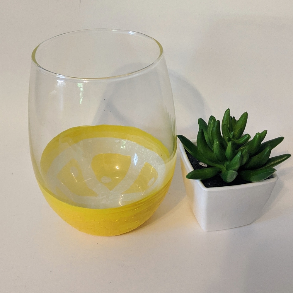 Hand Painted Lemon Stemless Wine Glass